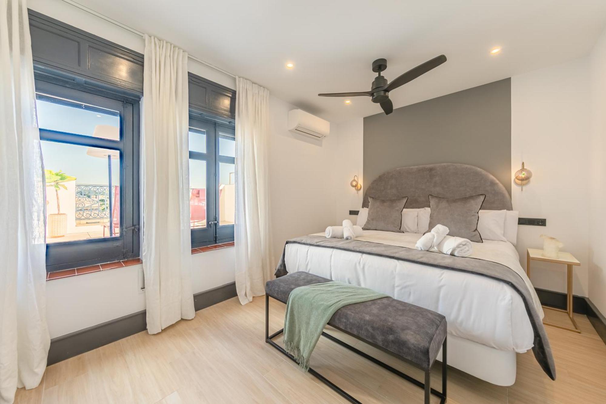 Isg Apartments Catedral Seville Ngoại thất bức ảnh