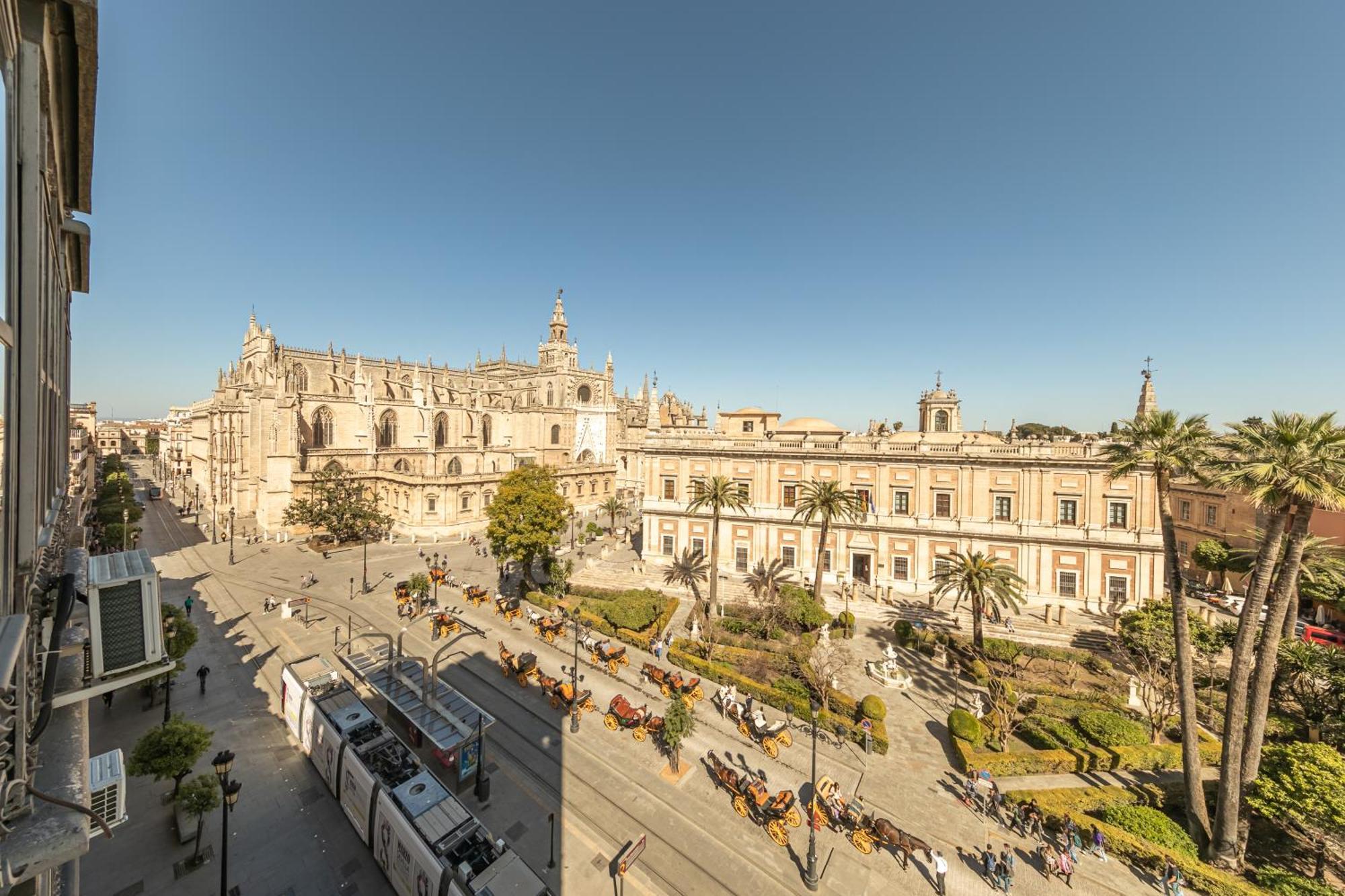Isg Apartments Catedral Seville Ngoại thất bức ảnh